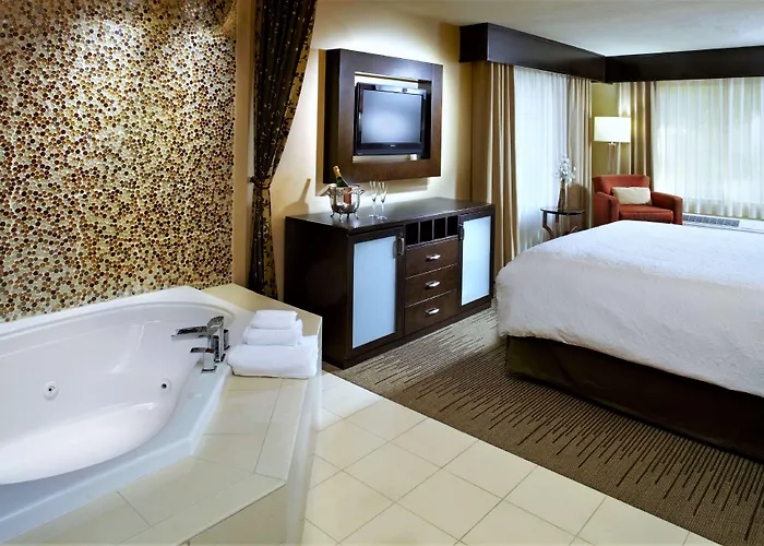 Hampton - Biltmore Hotel