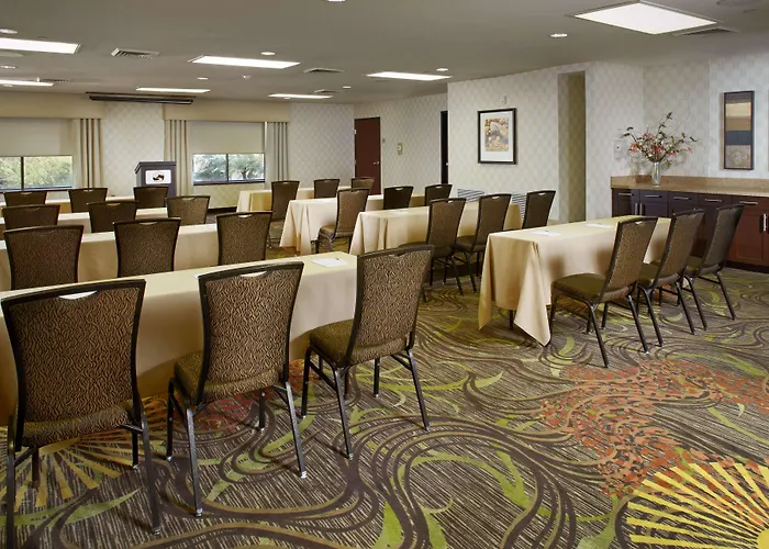 Hampton - Biltmore Hotel Phoenix