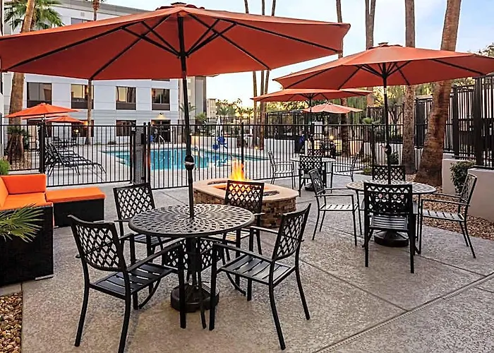 Hampton - Biltmore 3*
